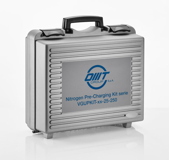 OMT Accumulator Nitrogen Charging — hydraulic accumulator or accumulator accessory for energy storage and pulsation damping in hydraulic systems, stocked and supplied by Fluid Power Distributors (FPD), Hamilton New Zealand — hydraulic accumulator specialists serving industrial and mobile plant sectors across New Zealand